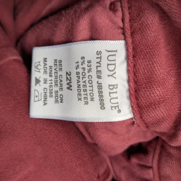 Women's Pink Jeans - Picture 5 of 9